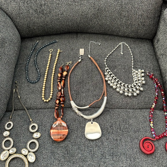 Lot of 7 beautiful necklaces - Picture 1 of 7